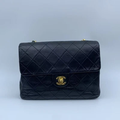 Bolso de Hombro Chanel Matelassé 20 Negro GHW Piel de Cordero Italia Foto 1 de 4