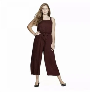 [NEU] Cropped-Overall Damen quadratischer Ausschnitt vorne zum Binden Xhilaration burgunderrot XS - Bild 1 von 2