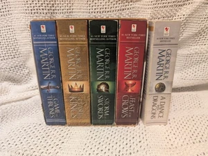 Game Of Thrones Paperback Set 1 to 4 Plus 5 George R.R. Martin - Picture 1 of 5