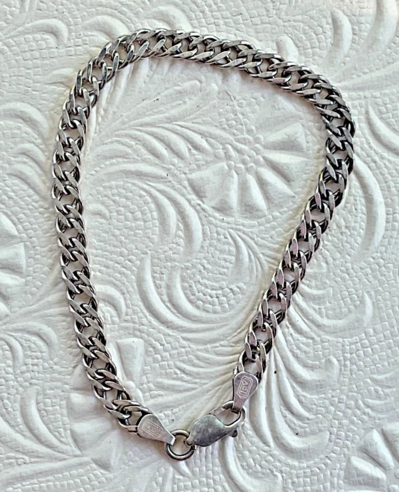 925 Italy Sterling Silver cuban link chain Bracelet 9.78g - Image 1 of 4