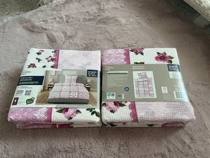 4 tlg Seersucker Bettwäsche in Rosen Blumen Rosa 135x200 80x80 cm NEU - Bild 1 von 2