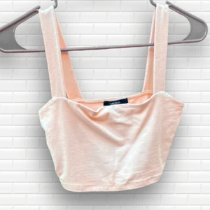 Forever 21 Peach Sleeveless Croptop Cami Sz Small Stretch Bodycon Cropped Tank - Picture 1 of 4