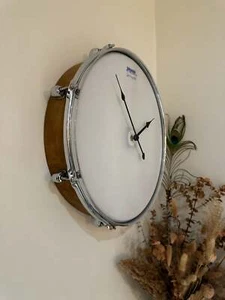 Reloj de batería Premier / Función de pared 16" / Roble oscuro / Upcycle - Imagen 1 de 5