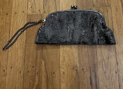 De Colección The Limited Bolso sin asas a presión Muñequera Negro Cuentas Moderno Teléfono Billetera 8.25" x 4" Foto 1 de 4