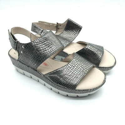 Amalfi by Rangoni Womens Sandals Pillow Feet Embossed Leather Wedge Silver 7.5 - Image 1 of 4