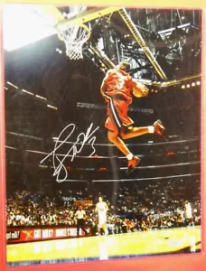 DWYANE WADE AUTOGRAPHED MIAMI HEAT ALL STAR DUNK 16X20 PHOTO AASH - Picture 1 of 2