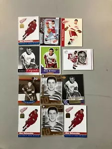 Alex Delvecchio (12 Card Assorted Lot) Detroit Red Wings - Picture 1 of 1