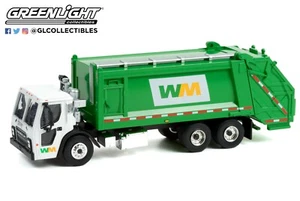 1:64 GreenLight *SD TRUCKS 14* WASTE MANAGEMENT Rear Load Mack Garbage Truck NIP - Picture 1 of 1