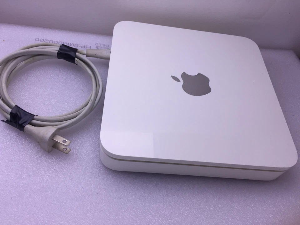 Apple AirPort Time Capsule 2TB W/ Power SupplyA M  A1409 - Image 1 of 1