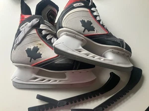 Pro-SPD Eishockey Schlittschuhe / Stiefel UK 11,5 EU 46 Schwarz Grau Weiß Unisex - Bild 1 von 7