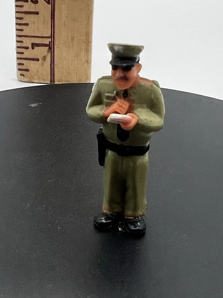 Homies Toy Figure realm vinyl global shop lowrider mijos Series 6 Chepe police - Image 1 of 4