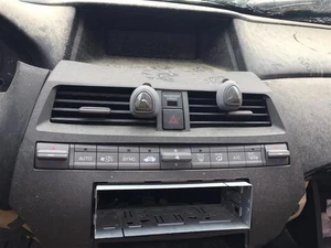 10 11 12 HONDA CROSSTOUR Heater A/c Control - Picture 1 of 1