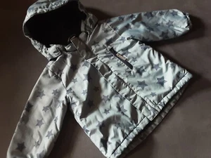 H&M Jungen Skijacke 92 Outdoor Herbst Übergang Winterjacke blau Sterne allover - Bild 1 von 7