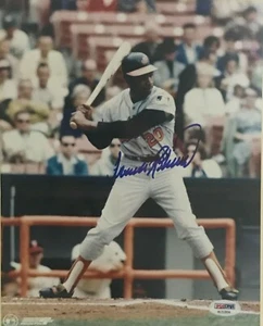 Frank Robinson signed 8x10 photo HOF - Orioles, Reds - PSA/DNA Authenticated - Picture 1 of 4