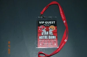 Boleto de invitado VIP Hospitality Village Notre Dame vs. Utah 13-11-2010 con cordón - Imagen 1 de 2