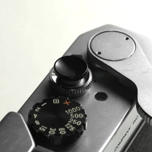 CAMERA SOFT SHUTTER RELEASE BUTTON 10MM GLOSSY BLACK 4 LEICA CANON NIKON SRB-GBK - Picture 1 of 3