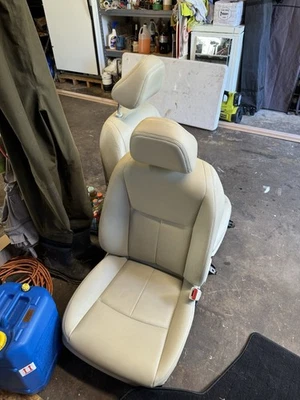 2014 2015 INFINITI Q50 assento de motorista dianteiro esquerdo couro marrom calor elétrico 950858 - Imagem 1 de 3