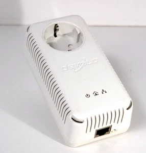 devolo dLAN 200 AVplus – Powerline Adapter mit Steckdose – Modell 2356 – gebrauc - Bild 1 von 3