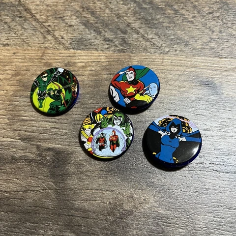 MINI DC UNIVERSE CLASSICS PINS LOT 4 - Starman Green Lantern Raven - DC COMICS Cover