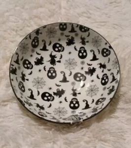 Tk Maxx Coco + Lola Halloween Large Bat Skulls Witch Serving Bowl 10 Inch Rare - Picture 1 of 7