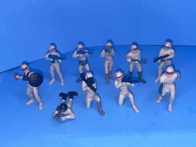 Mattel GUTS 1986 vintage! Lote de 10 figuras Laser Fighters de 2,5" Foto 1 de 3
