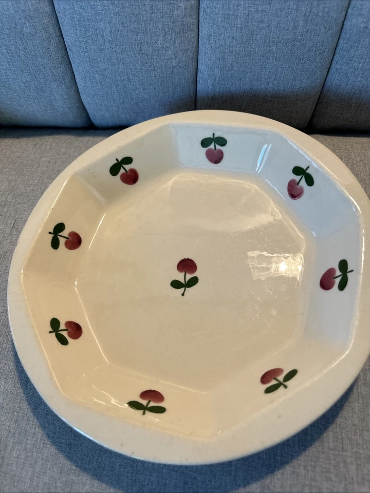 Plato de panadero redondo de gres Hartstone cerezas 10-3/8" de colección descontinuado Foto 1 de 4