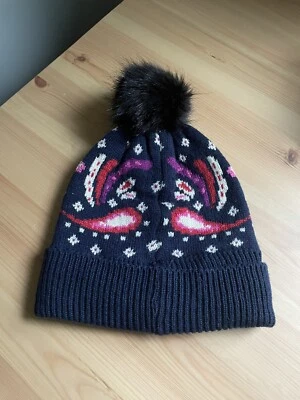 Vera Bradley Mujer Acogedor Forrado Tejido Pompón Invierno Sombrero Isla Justa Nuevo con Etiquetas Azul Marino Foto 1 de 2