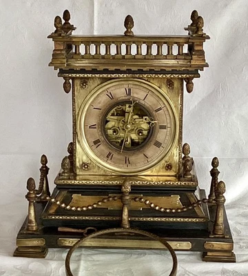 Horloge XIXème - Pendule bronze et bois - Mécanisme apparent - Fonctionne - Photo 1/4