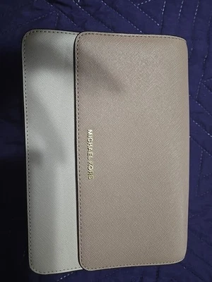 Michael Kors-Daniela Large Saffiano Crossbody Bag Tan - Image 1 of 4