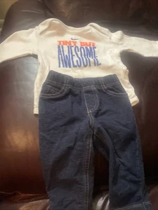 Toddlers Boys Nike Bodysuit 9M Boys Blue Jeans Size 9 M - Picture 1 of 4