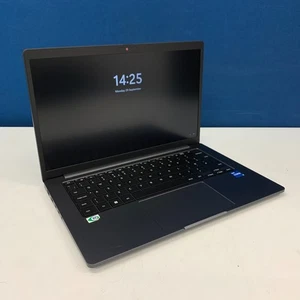 Samsung Galaxy Book2, i5-1240P, 16GB RAM, 512GB SSD, Windows 11 Pro - Picture 1 of 9