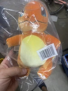 Peluche Pokémon Select 8" Terciopelo Charmander - Jazwares - Imagen 1 de 4