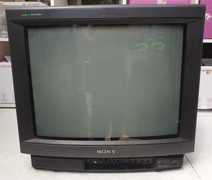 TV Sony 21" FST Trinitron Color Modelo KV-M2121U - Imagen 1 de 16