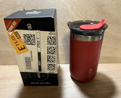 Taza aislada al vacío Octaroma Lungo, doble pared acero inoxidable rojo carmín Foto 1 de 4