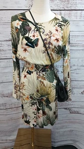 H& M Tropical Pleated Dress Sz 2 So Cute! - Picture 1 of 14
