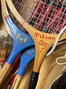 Wilson Badminton Outdoor Set 7 Holzschläger 6 Birdies Netz Vintage Spiel - Bild 1 von 12