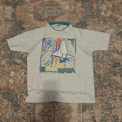 Vintage 80s/90s NASA T Shirt L Kennedy Space Center Single Stitch  - Image 1 of 4