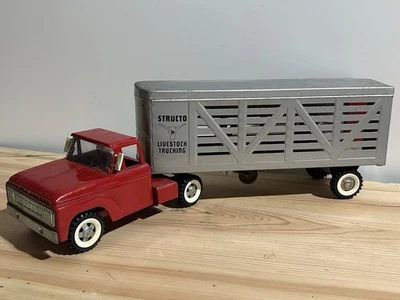 Structo Lvestock Trucking 1960s Red Cab Silver Trailer Nice Decals (ORIGINAL) - Image 1 of 4