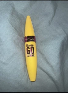 Maybelline New York The Colossal Go Extreme Volume Very Black Mascara 9.5ml - Picture 1 of 1
