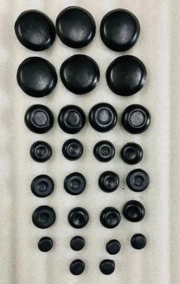 SUZUKI SAMURAI 80'-95' / 28 PCS. FLOOR PAN DRAIN SET #B874 - Image 1 of 3