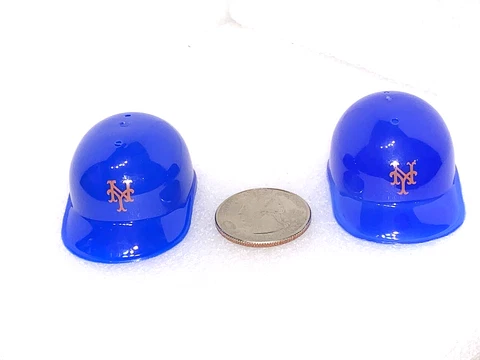 Lot of 2 New York Mets Vintage 1980's Mini MLB Baseball Gumball Helmets New! Cover