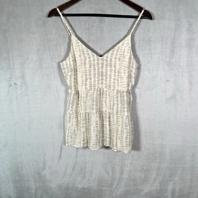 Camiseta sin mangas Old Navy para mujer con estampado de lavado ácido medio ajustada en capas muñeca bebé boho Foto 1 de 4