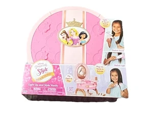 Disney Princess Style Collection Light Up and Style Vanity - Bild 1 von 6