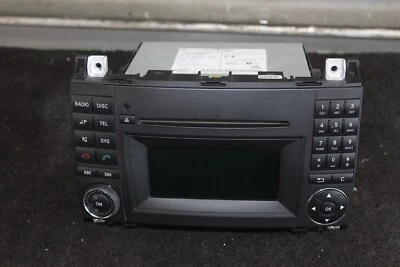 Mercedes-Benz A-Klasse W 169 Mopf  Radio Audio 20 MF 2830  A 169 870 68 94 - Bild 1 von 4