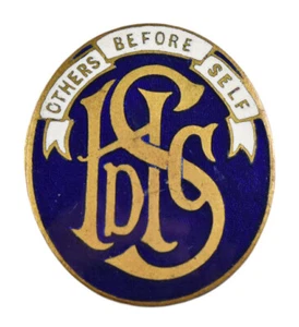 Vintage Old Unidentified School College Crest Pupils Enamel Brooch Badge - Picture 1 of 2