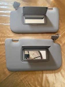 2018 Nissan x-trail Sun Visor - Picture 1 of 2