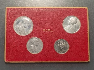 VATICANO PIO XII SERIE ANUAL OFICIAL 1950 1 LIRA - 2 LIRAS - 5 LIRAS - 10 L EBC - Bild 1 von 2