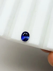 Natural Blue Sapphire Oval Cut 0.84 crt Fine Quality Loose Gemstone Lot. - Picture 1 of 6