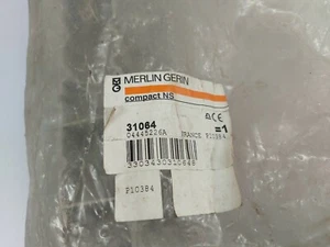 Merlin Gerin 31064 Compact Ns Spreader - Picture 1 of 4