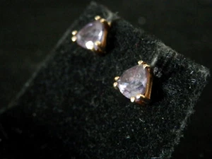 Stunning 10K Yellow Gold Trillion Tanzanite Stud Earrings #1319 - Picture 1 of 5